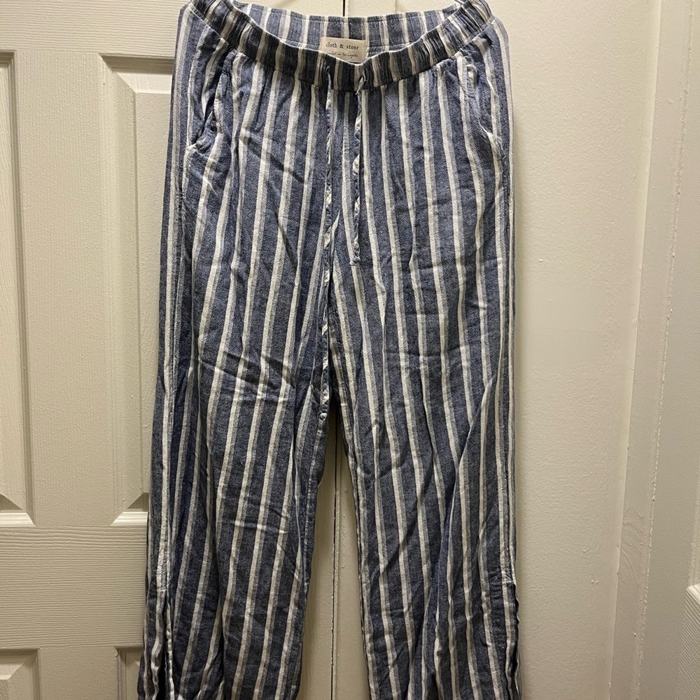 Cloth & Stone Navy and White Striped Joggers